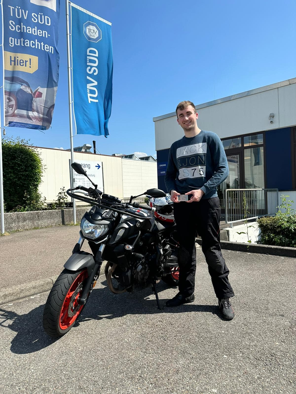 Fahrschule FUN S DRIVE / Fahrschule Stuttgart