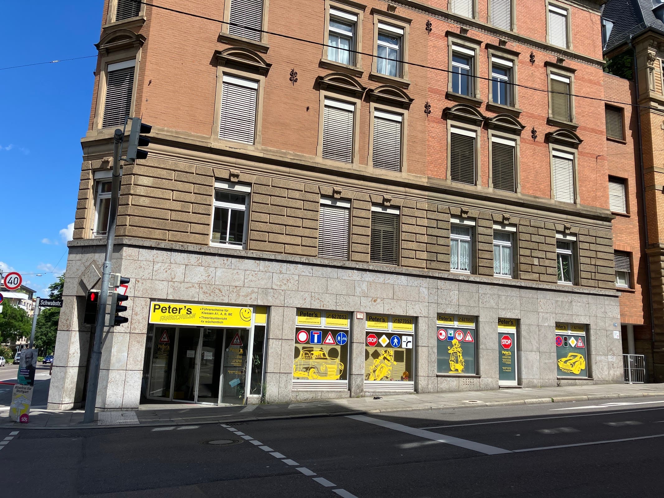Peter’s Fahrschule & Transporte - Stuttgart