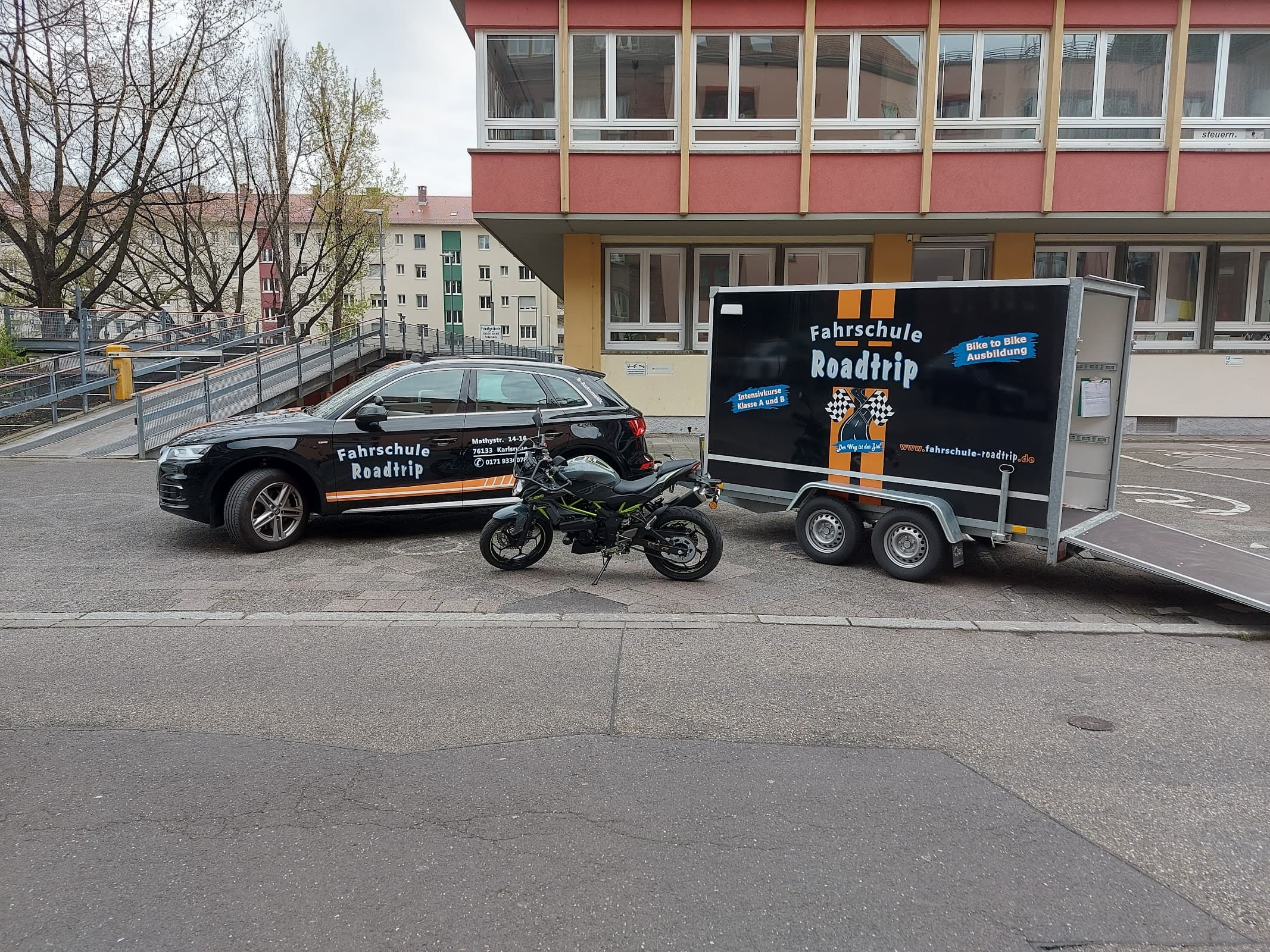 Fahrschule Roadtrip