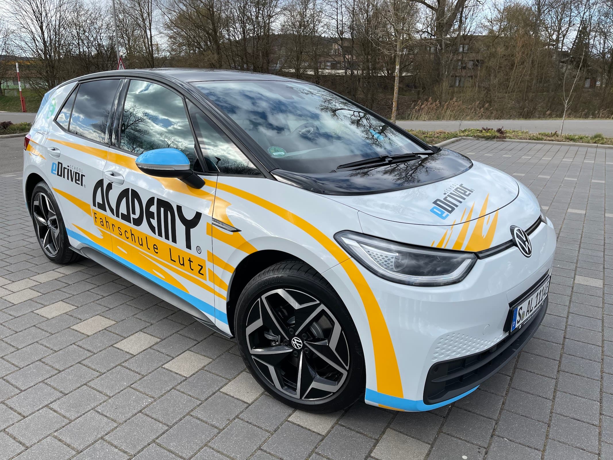 Academy Fahrschule Lutz