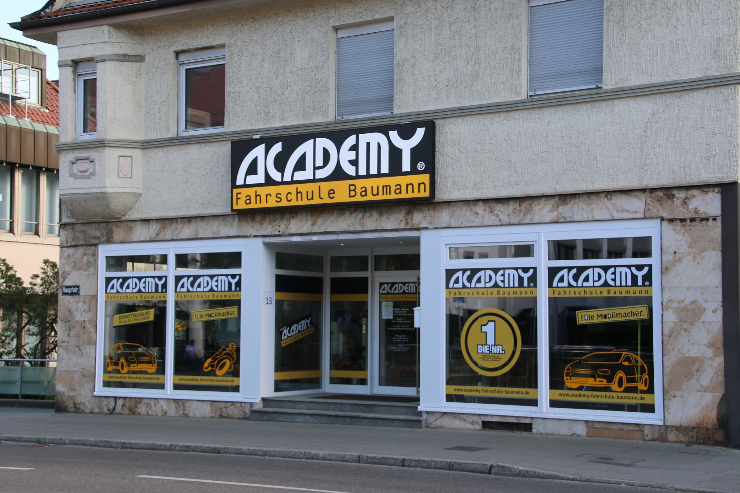 Academy Fahrschule Baumann - Stuttgart Vaihingen