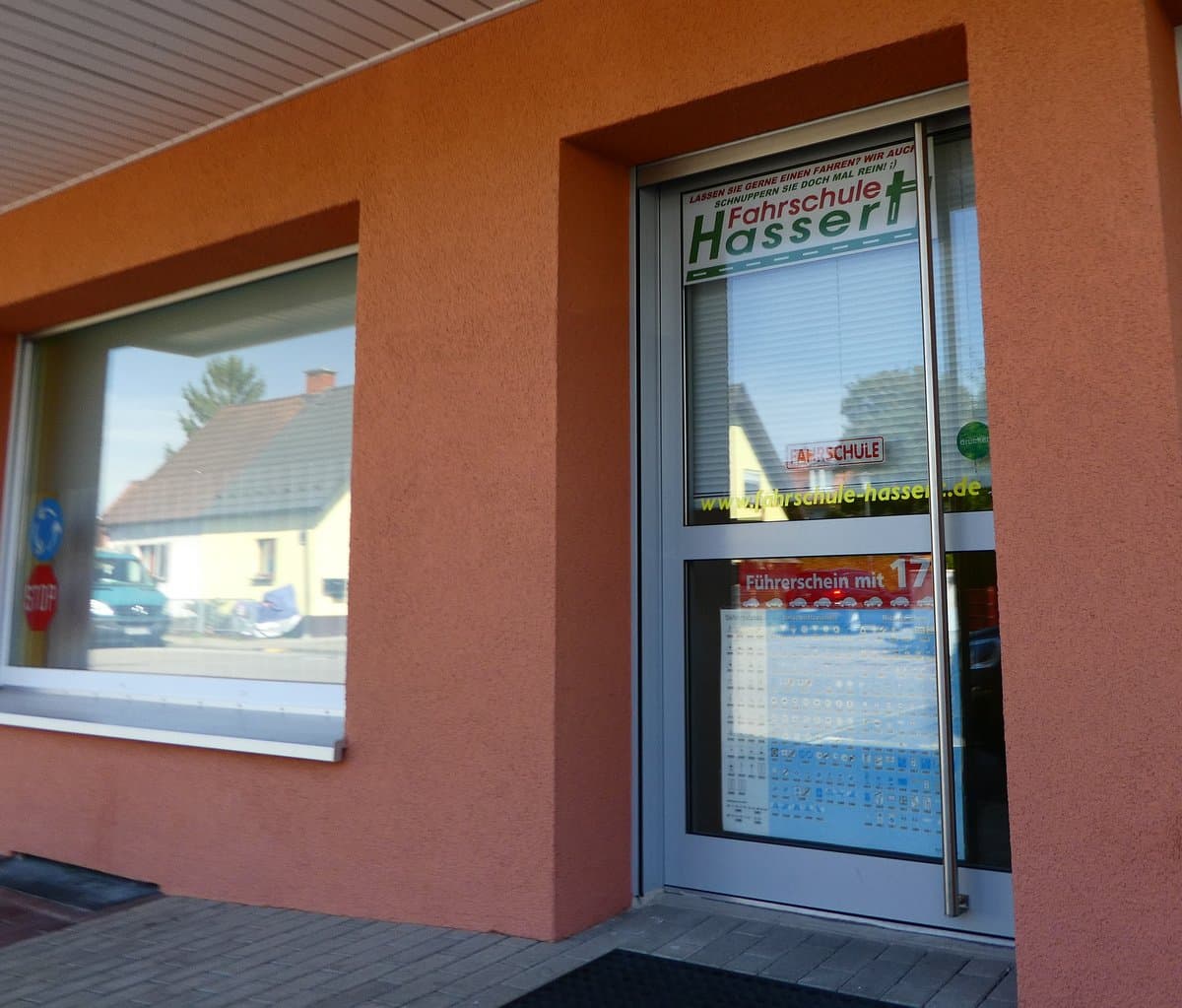 Fahrschule Hassert